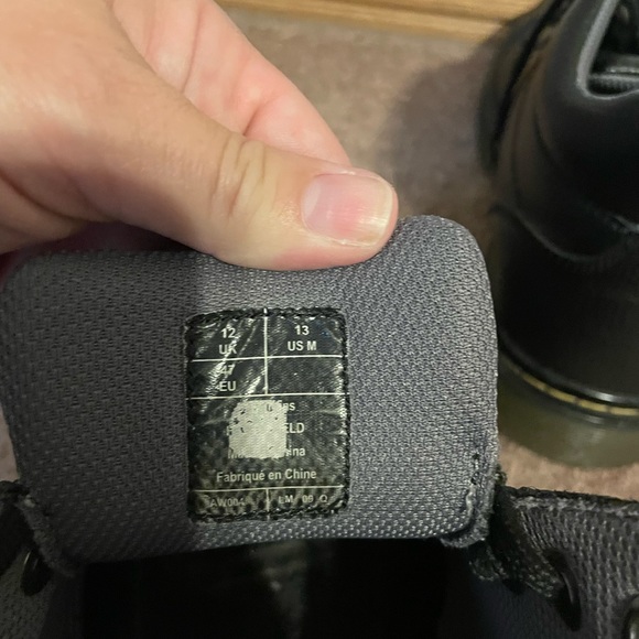 Men’s Doc Martens boots. - Picture 5 of 8